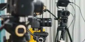 Las mejores productoras audiovisuales en Alicante para empresas de Distrito Digital Guía 2026