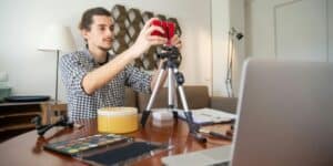 Formatos verticales 9:16: El estándar cinematográfico para Reels y TikTok en 2026